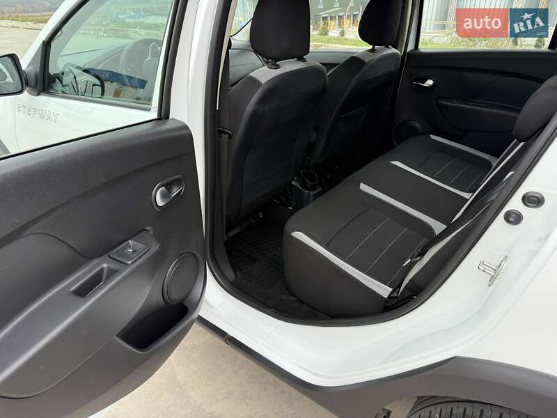 Хетчбек Renault Sandero StepWay 2021 в Києві