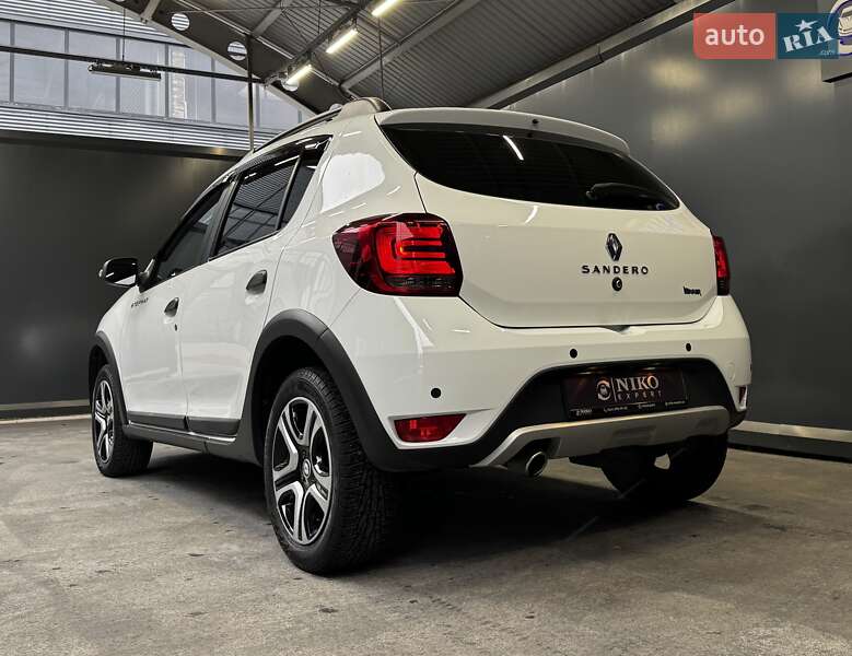 Хэтчбек Renault Sandero StepWay 2020 в Киеве