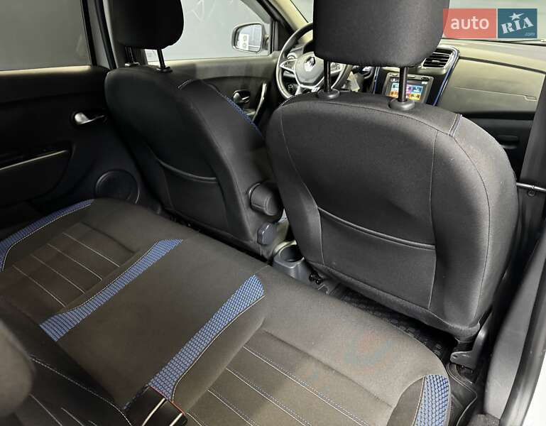 Хэтчбек Renault Sandero StepWay 2020 в Киеве