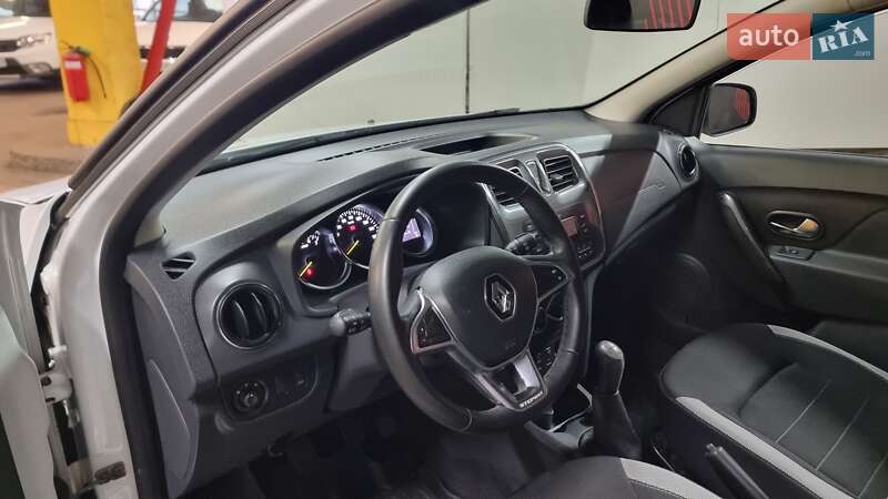 Хэтчбек Renault Sandero StepWay 2021 в Киеве