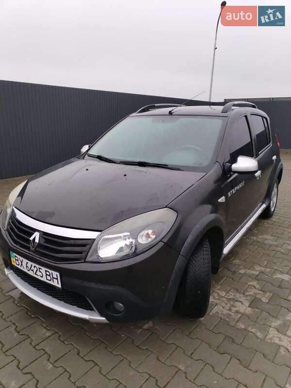 Позашляховик / Кросовер Renault Sandero StepWay 2012 в Хмельницькому