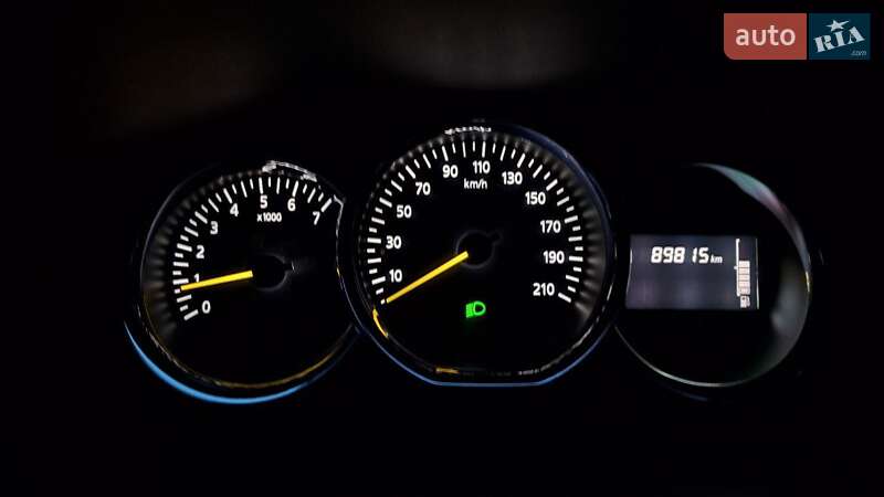 Хэтчбек Renault Sandero StepWay 2016 в Тернополе фото 44 Хэтчбек Renault Sandero StepWay 2016 в Тернополе