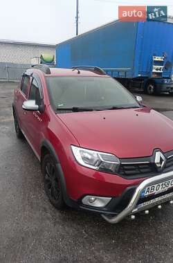 Хэтчбек Renault Sandero StepWay 2017 в Виннице