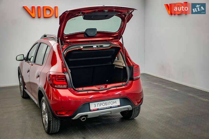 Хэтчбек Renault Sandero StepWay 2019 в Киеве