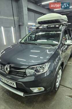 Хэтчбек Renault Sandero StepWay 2020 в Львове