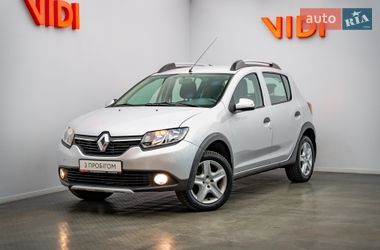 Внедорожник / Кроссовер Renault Sandero StepWay 2015 в Киеве
