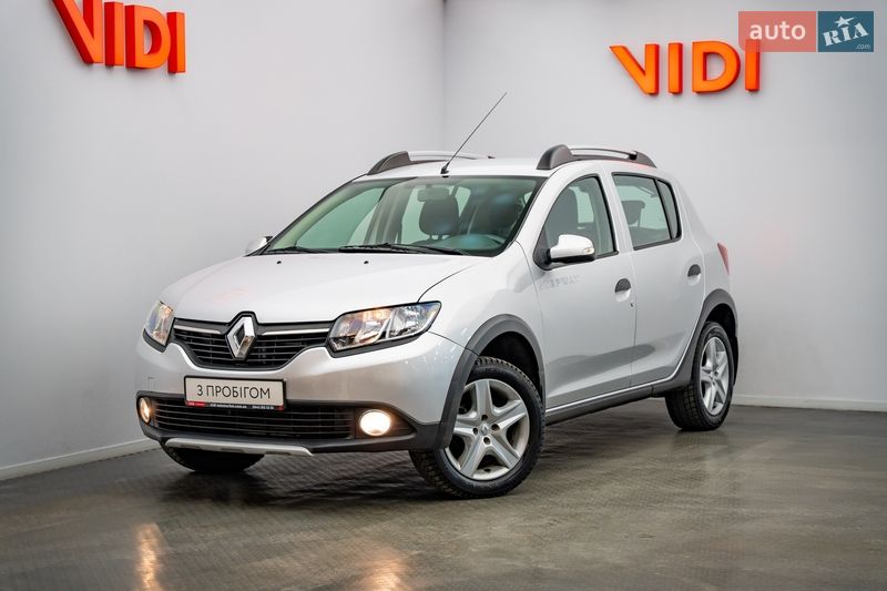Renault Sandero StepWay 2015 Renault Sandero StepWay 2015