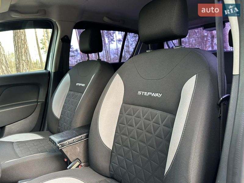 Позашляховик / Кросовер Renault Sandero StepWay 2013 в Нетішині