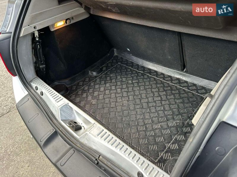 Позашляховик / Кросовер Renault Sandero StepWay 2013 в Нетішині