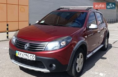 Внедорожник / Кроссовер Renault Sandero StepWay 2012 в Харькове
