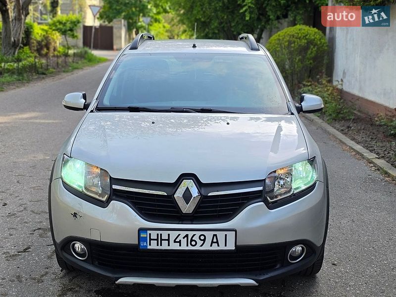 Хетчбек Renault Sandero StepWay 2016 в Одесі