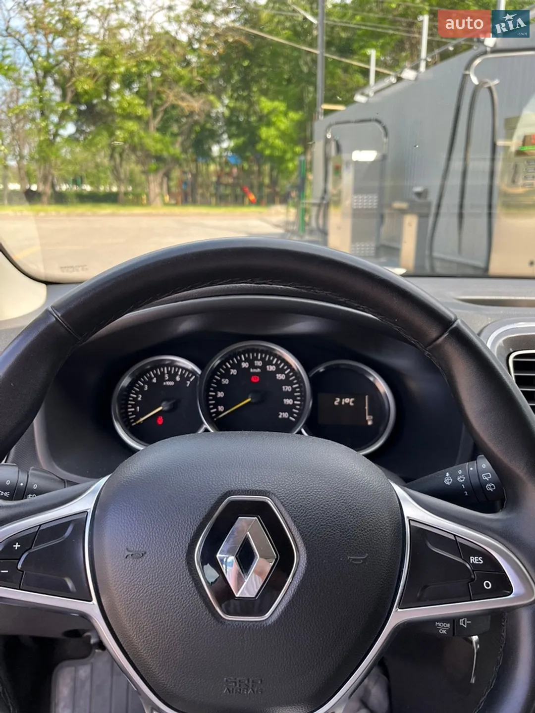 2021 Renault Sandero - мініатюра 24