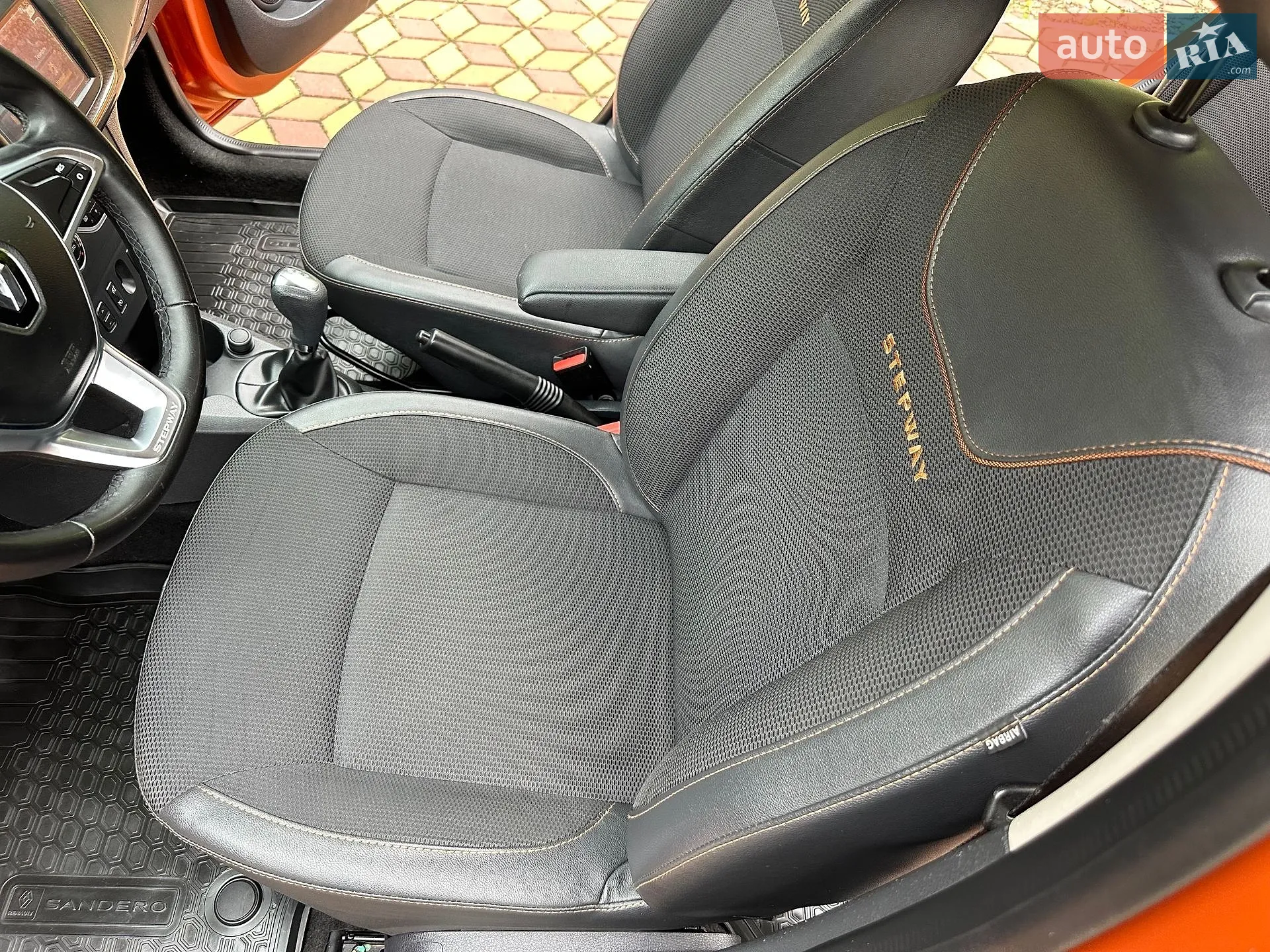 2017 Renault Sandero - мініатюра 72