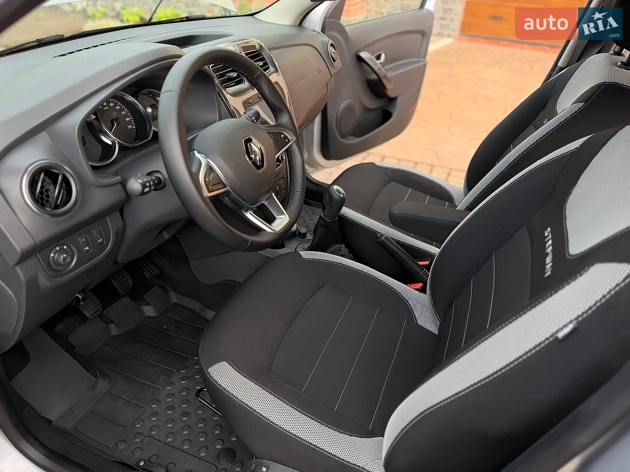 2013 Mercedes-Benz E-klasse - мініатюра 82