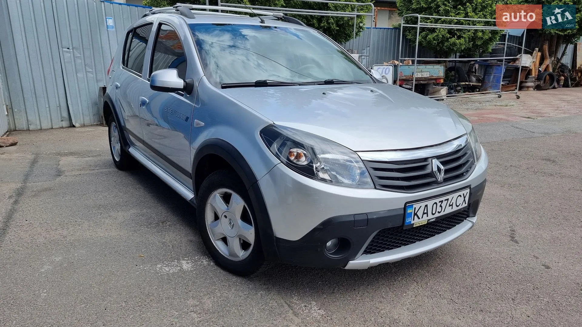 2013 Renault Sandero - мініатюра 2