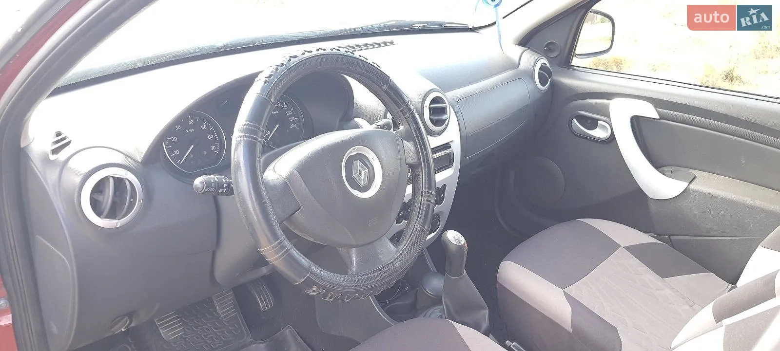 2011 Renault Sandero - мініатюра 8