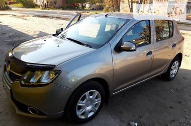 Хэтчбек Renault Sandero 2013 в Сумах