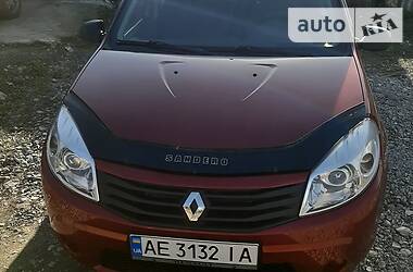 Хэтчбек Renault Sandero 2011 в Днепре