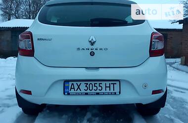 Хэтчбек Renault Sandero 2016 в Харькове