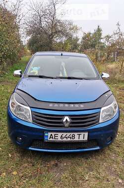 Хетчбек Renault Sandero 2011 в Дніпрі