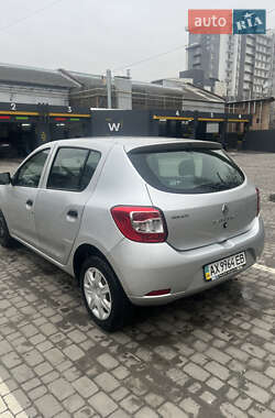 Хэтчбек Renault Sandero 2013 в Харькове