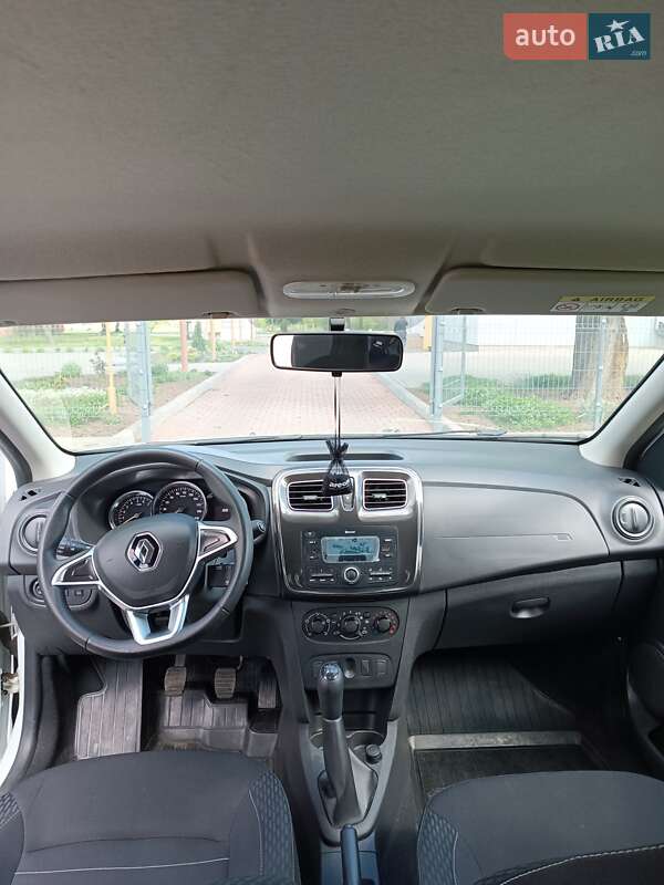 Хэтчбек Renault Sandero 2021 в Днепре