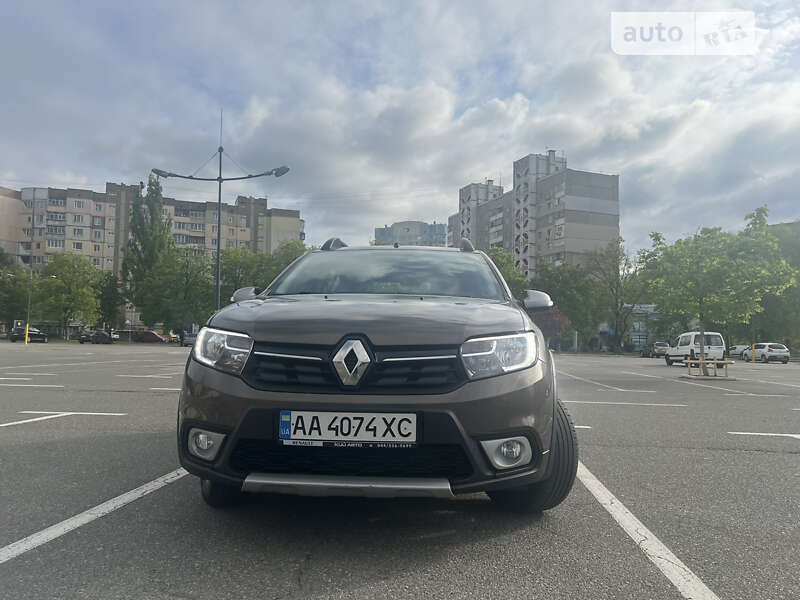 Хэтчбек Renault Sandero 2019 в Броварах