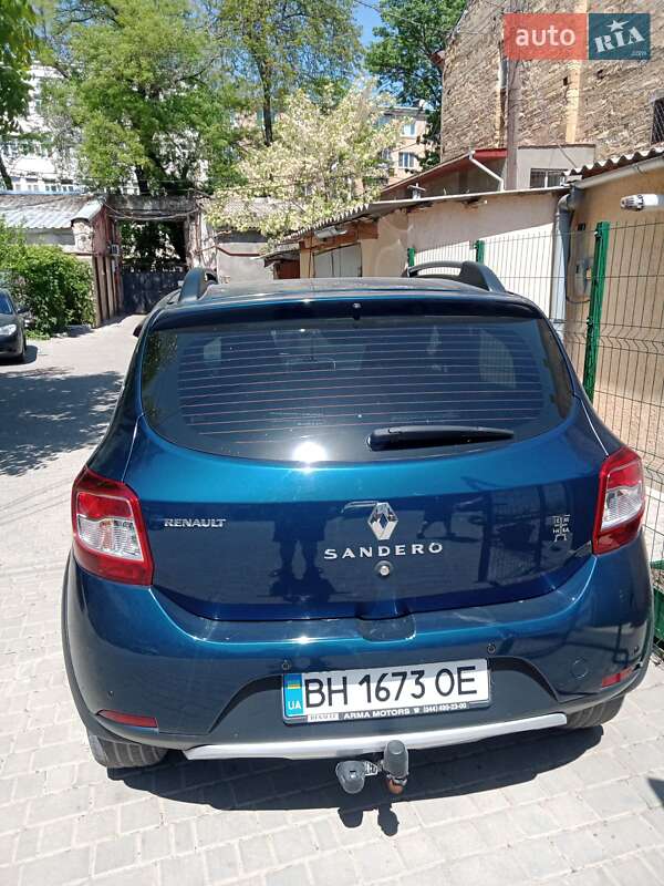 Хетчбек Renault Sandero 2016 в Одесі