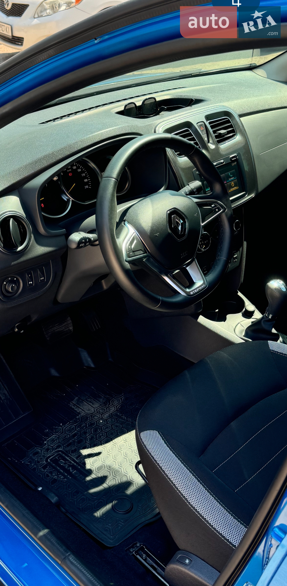 2018 Renault Sandero - мініатюра 2