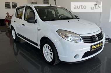 Хетчбек Renault Sandero 2011 в Червонограді