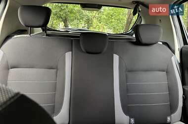 Хэтчбек Renault Sandero 2021 в 