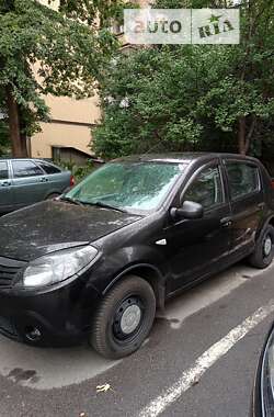 Хэтчбек Renault Sandero 2012 в Броварах