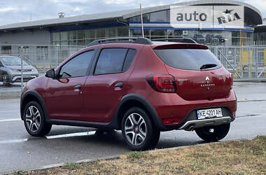 Хэтчбек Renault Sandero 2019 в 