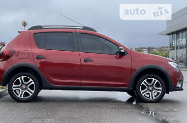 Хэтчбек Renault Sandero 2019 в 