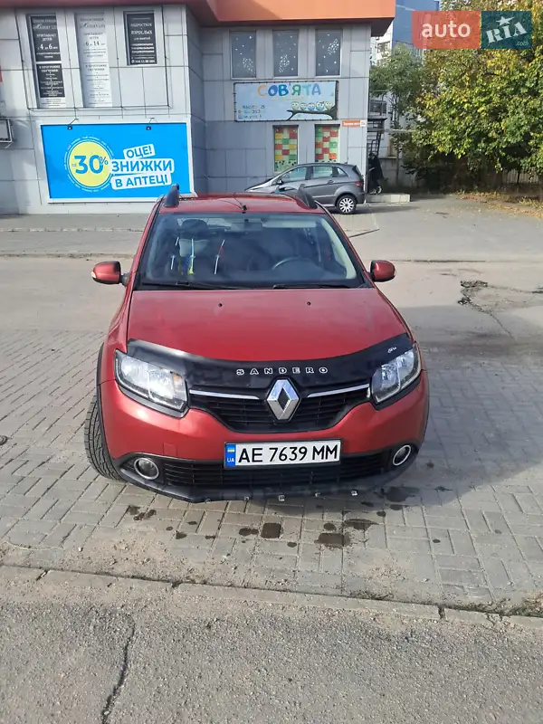 Renault Sandero 2013