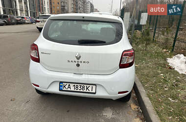 Хетчбек Renault Sandero 2016 в Броварах