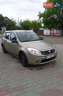 Хэтчбек Renault Sandero 2011 в Косове