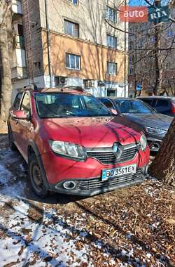 Хетчбек Renault Sandero 2015 в Тернополі