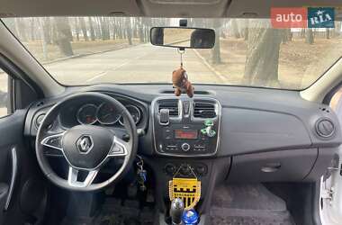 Хэтчбек Renault Sandero 2019 в 