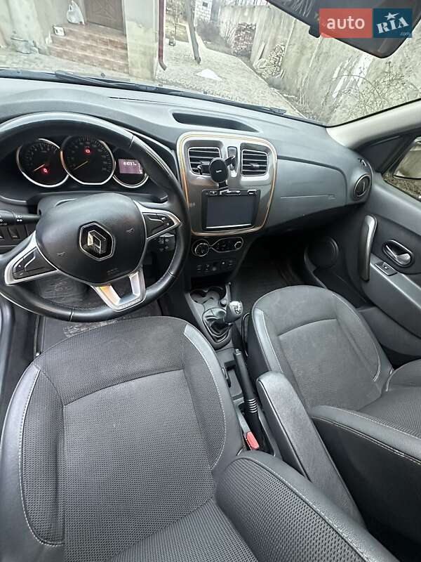 Хетчбек Renault Sandero 2017 в Подільську