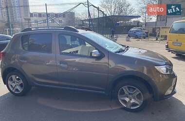 Хэтчбек Renault Sandero 2020 в Одессе