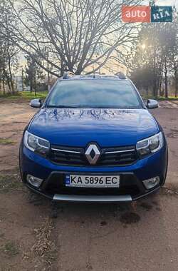 Хэтчбек Renault Sandero 2021 в 