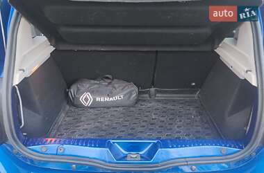 Хэтчбек Renault Sandero 2021 в 