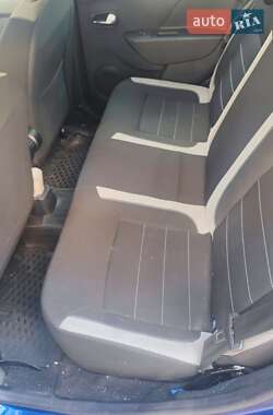 Хэтчбек Renault Sandero 2021 в 