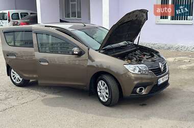 Хетчбек Renault Sandero 2021 в 