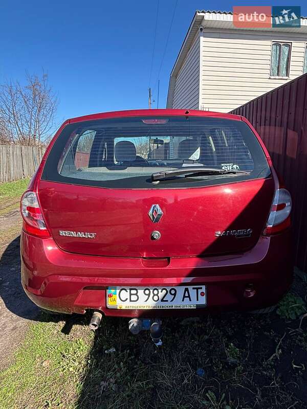 Хэтчбек Renault Sandero 2011 в Бахмаче