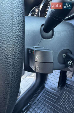 Хетчбек Renault Sandero 2020 в 