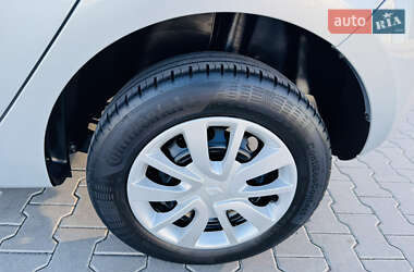 Хетчбек Renault Sandero 2020 в 