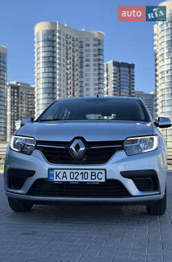 Хетчбек Renault Sandero 2020 в 