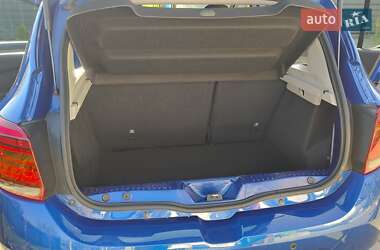 Хэтчбек Renault Sandero 2020 в 